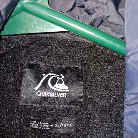 Quicksilver Jacket - Picture 3 of 3
